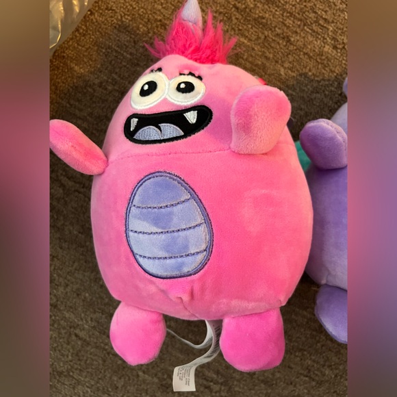 Squishy Ishies plushies set of 2 NWT - Picture 3 of 4